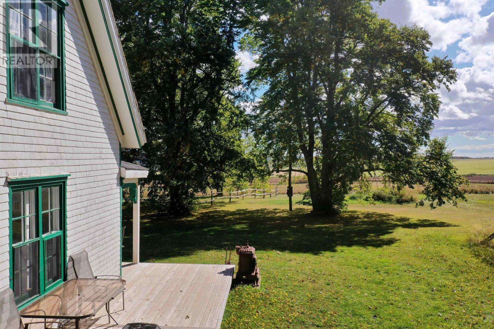 662 & 664 Long River Road, Long River, Prince Edward Island  C0B 1M0 - Photo 11 - 202525091