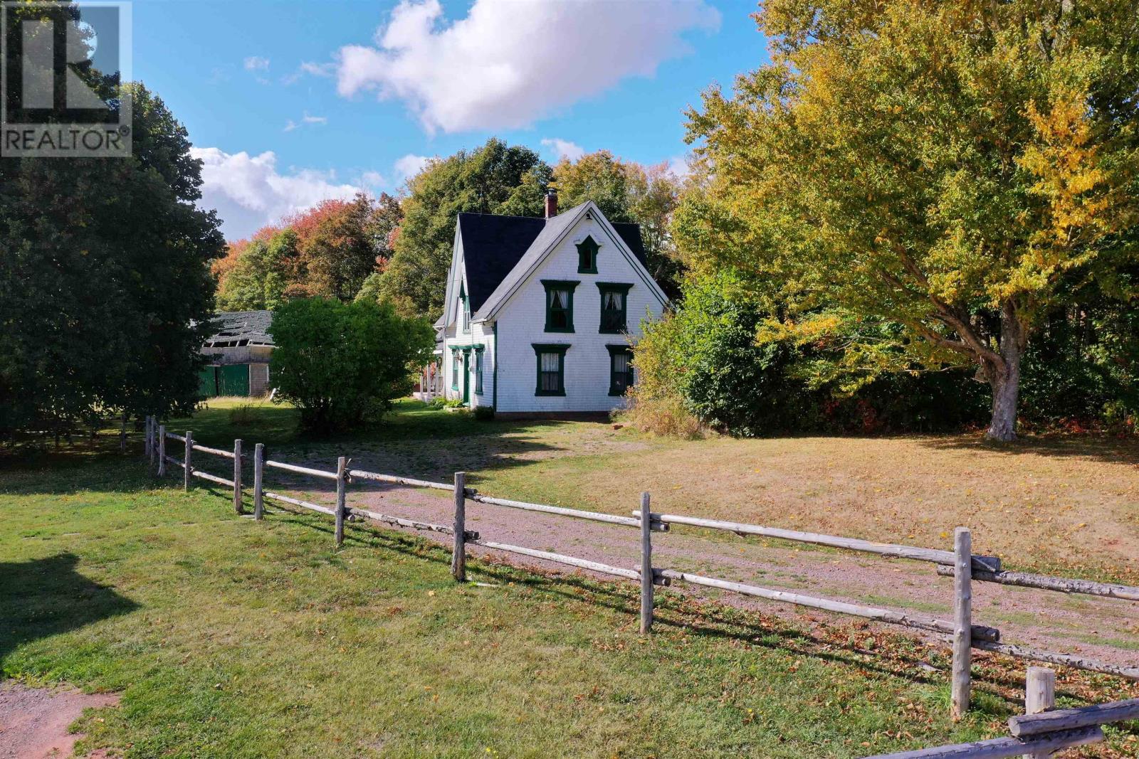 662 & 664 Long River Road, Long River, Prince Edward Island  C0B 1M0 - Photo 4 - 202525091