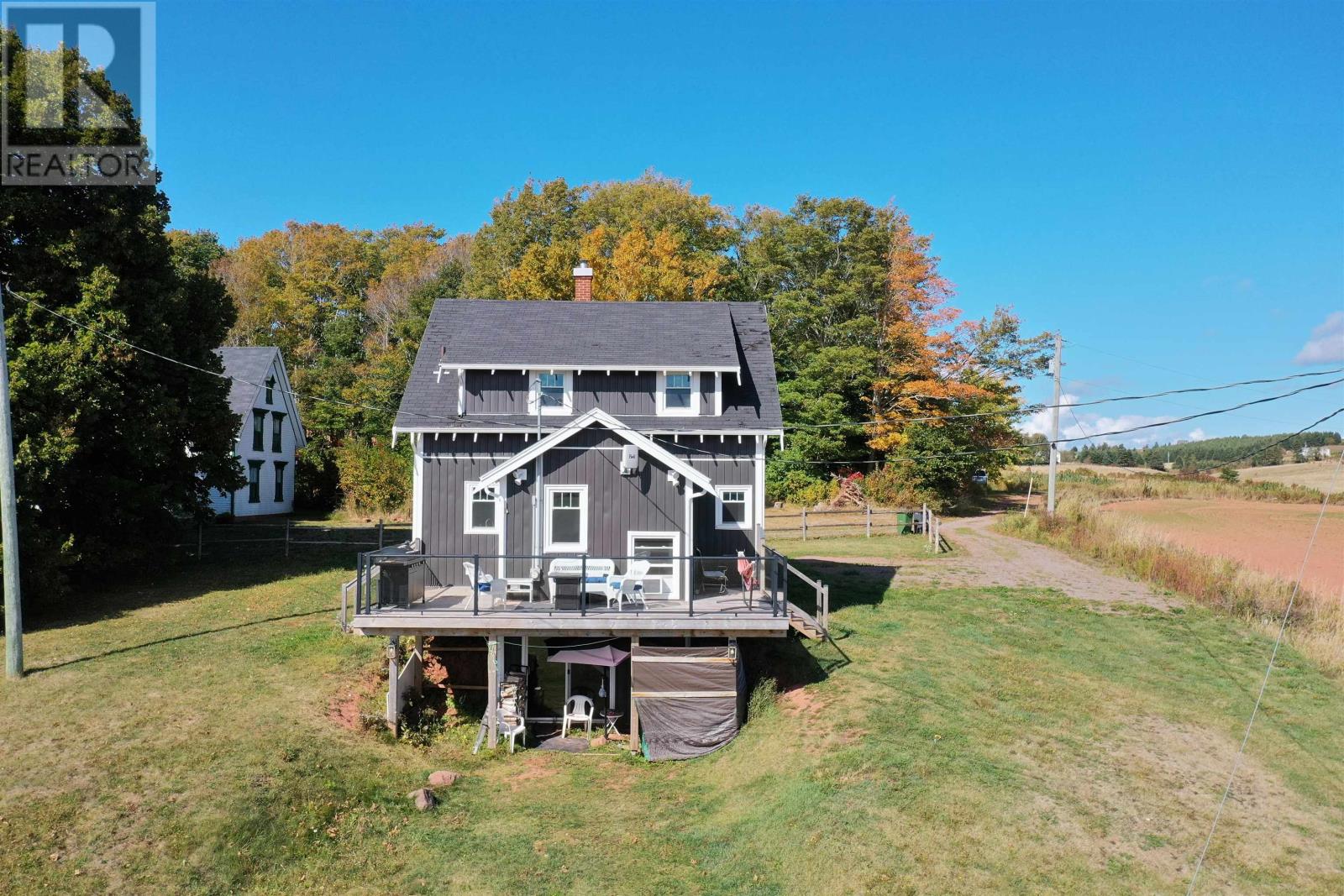 662 & 664 Long River Road, Long River, Prince Edward Island  C0B 1M0 - Photo 6 - 202525091