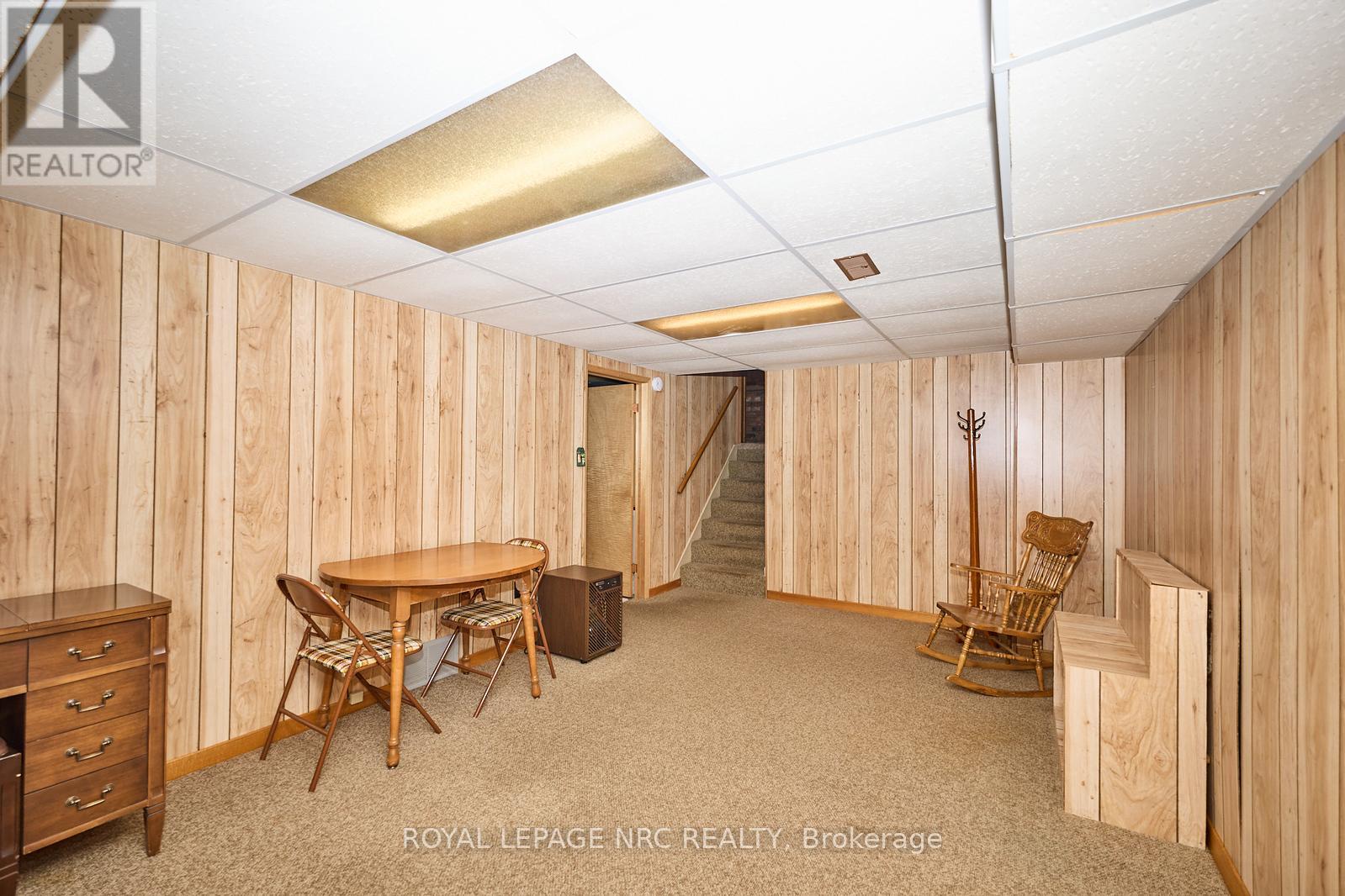 8 La Salle Drive, St. Catharines, Ontario  L2M 2E4 - Photo 38 - X12443703