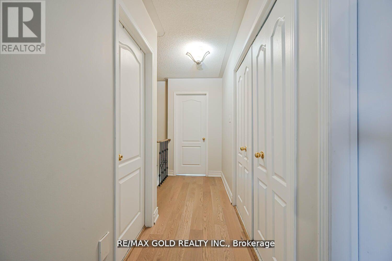 44 Ribbon Drive, Brampton, Ontario  L6R 2C5 - Photo 18 - W12443670