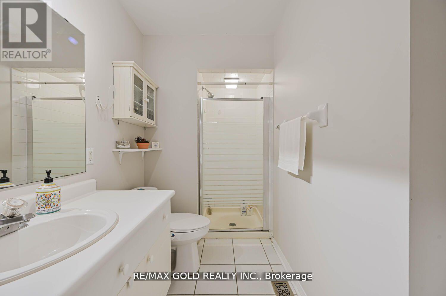 44 Ribbon Drive, Brampton, Ontario  L6R 2C5 - Photo 22 - W12443670