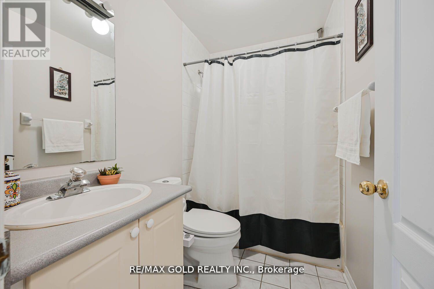 44 Ribbon Drive, Brampton, Ontario  L6R 2C5 - Photo 30 - W12443670