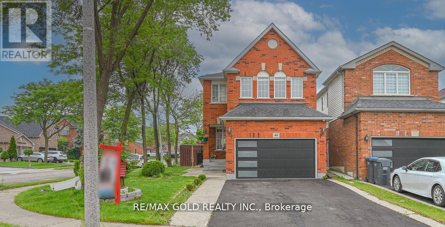 44 Ribbon Drive, Brampton, Ontario  L6R 2C5 - Photo 42 - W12443670