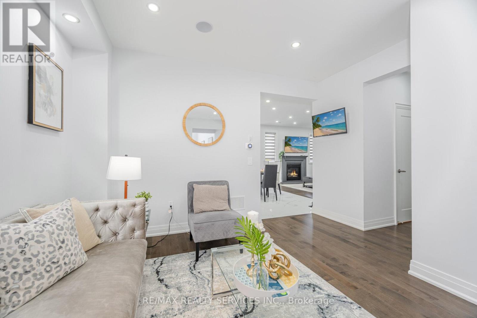 49 Puffin Crescent, Brampton, Ontario  L6R 4C3 - Photo 11 - W12443671