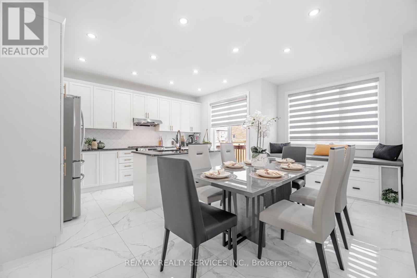 49 Puffin Crescent, Brampton, Ontario  L6R 4C3 - Photo 15 - W12443671