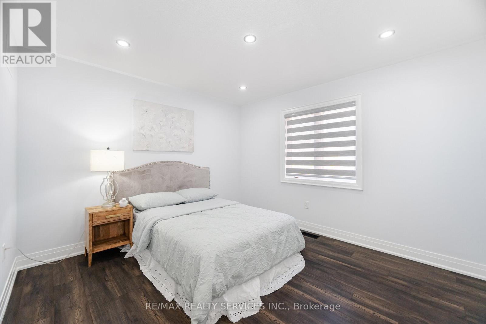 49 Puffin Crescent, Brampton, Ontario  L6R 4C3 - Photo 34 - W12443671