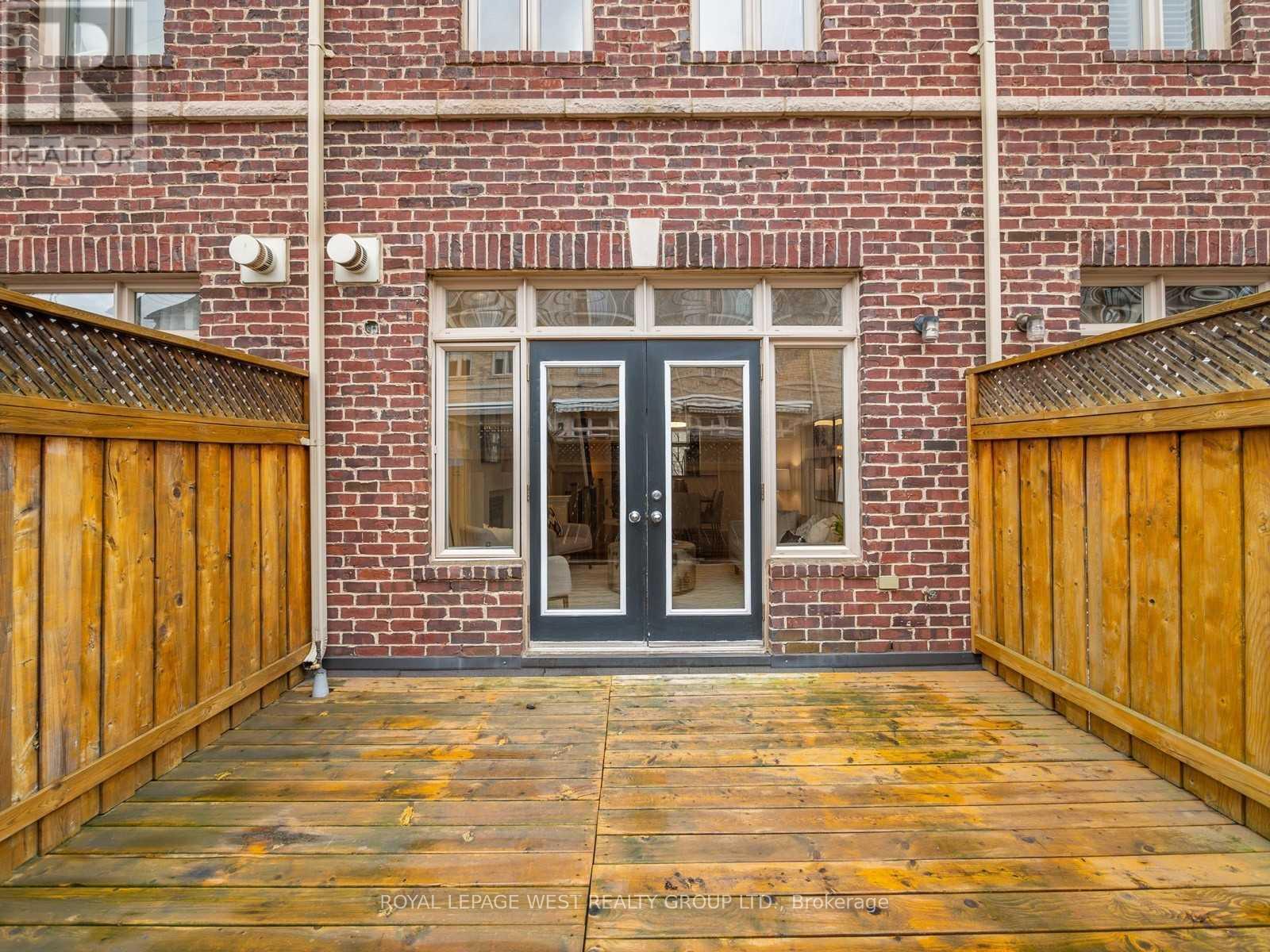 56 Furrow Lane, Toronto, Ontario  M8Z 0A3 - Photo 13 - W12443705