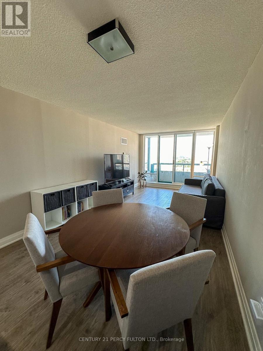 1511 - 550 Webb Drive, Mississauga, Ontario  L5B 3Y4 - Photo 19 - W12443712