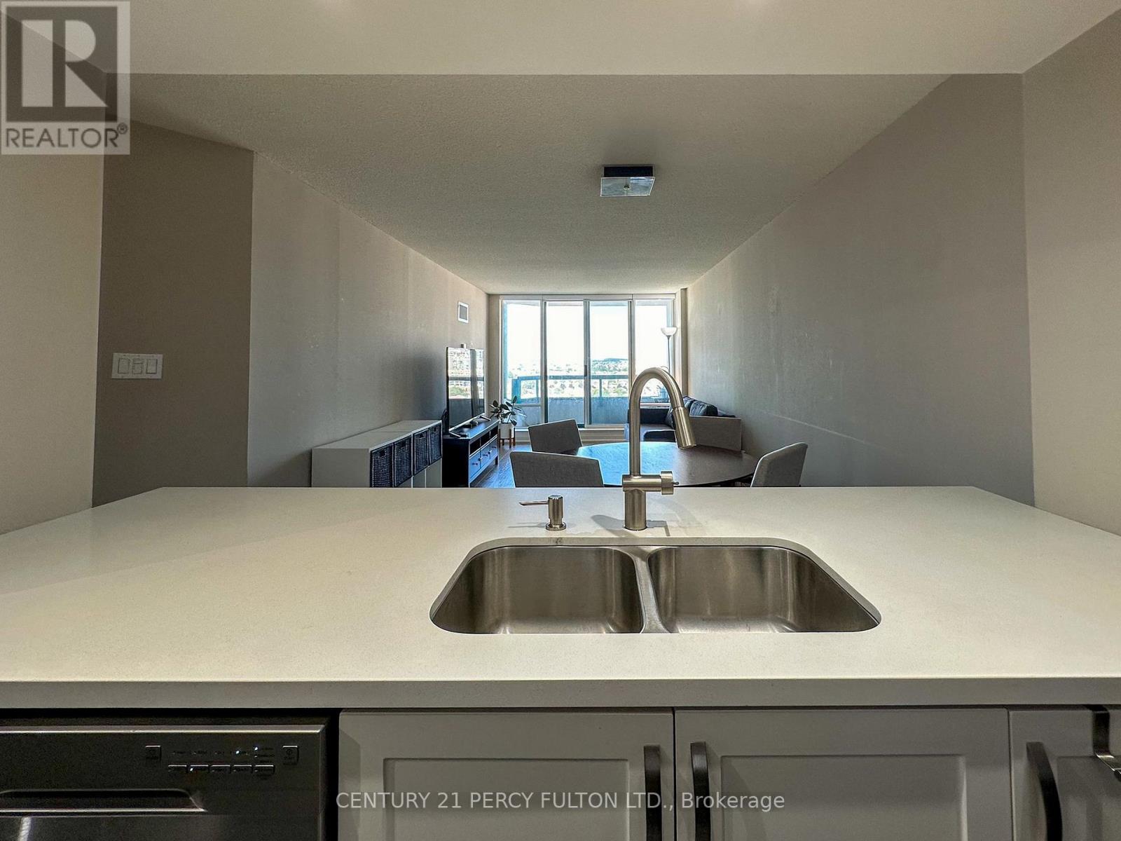 1511 - 550 Webb Drive, Mississauga, Ontario  L5B 3Y4 - Photo 26 - W12443712
