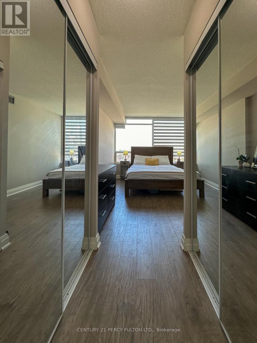 1511 - 550 Webb Drive, Mississauga, Ontario  L5B 3Y4 - Photo 32 - W12443712