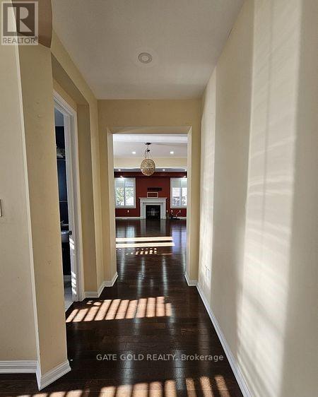 4 Mercedes Road, Brampton, Ontario  L7A 0Z3 - Photo 4 - W12443714