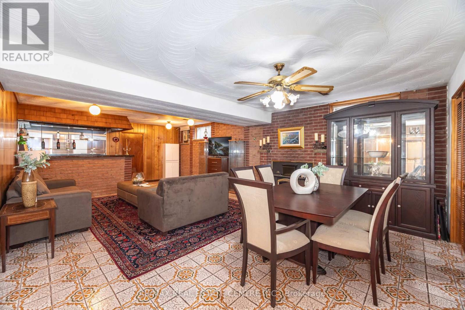 2108 Islington Avenue, Toronto, Ontario  M9P 3N9 - Photo 39 - W12443724