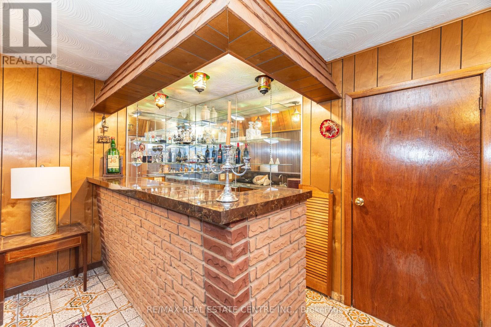2108 Islington Avenue, Toronto, Ontario  M9P 3N9 - Photo 41 - W12443724