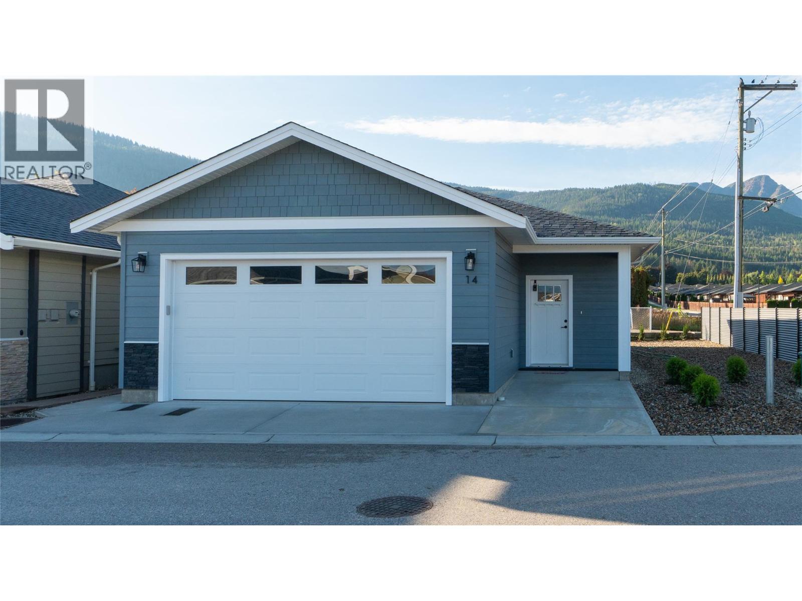1330 10 Street SW Unit# 14, Salmon Arm, British Columbia