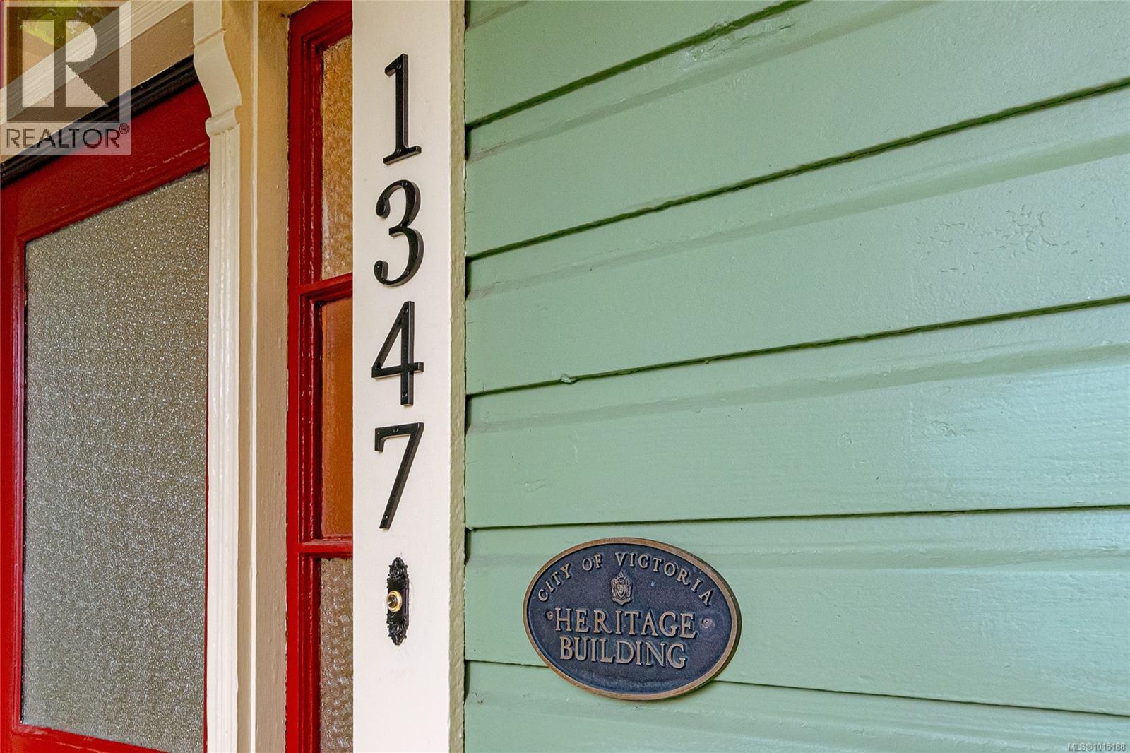1347 Vining St, Victoria, British Columbia  V8R 1P5 - Photo 14 - 1015188