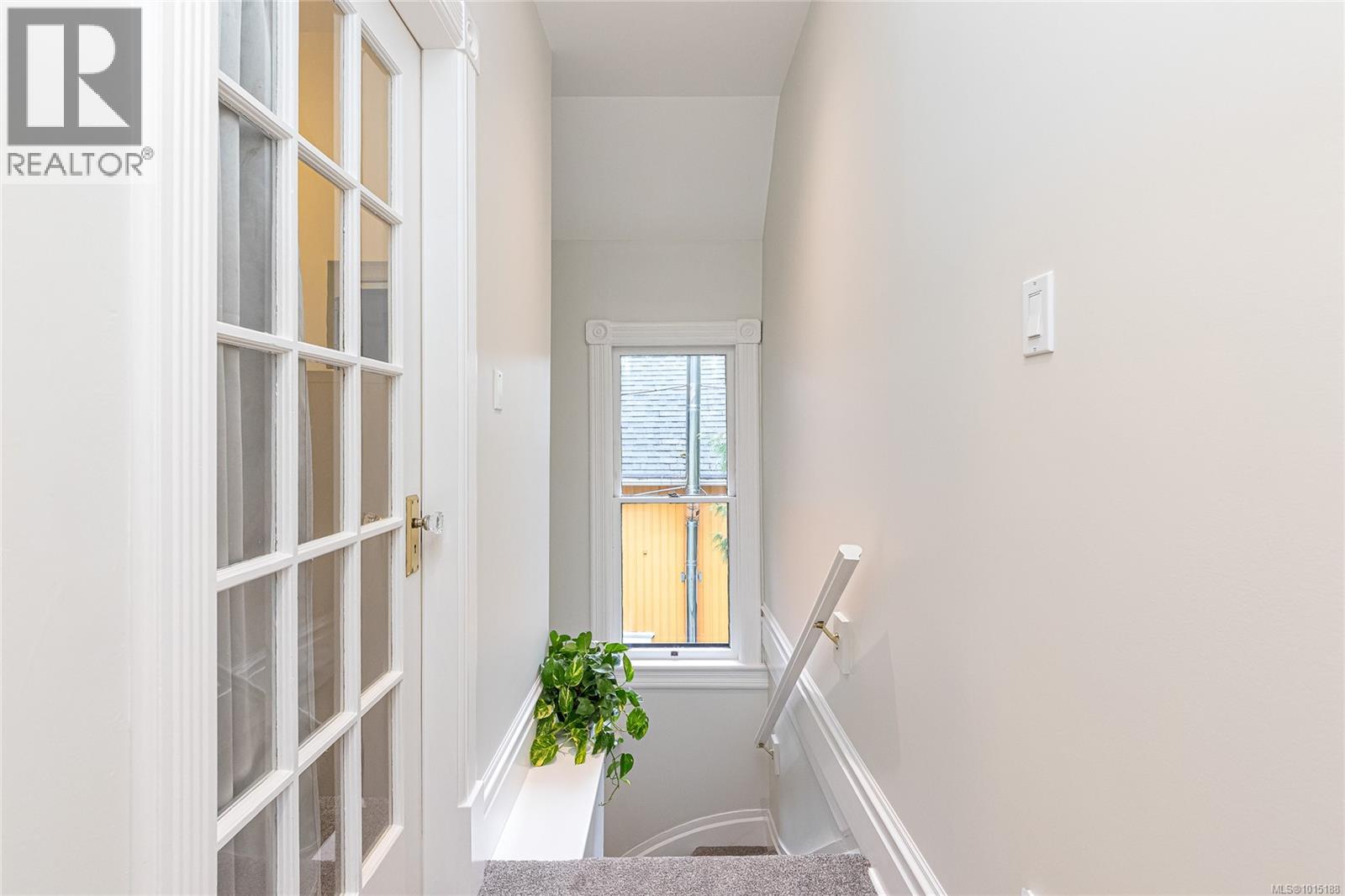 1347 Vining St, Victoria, British Columbia  V8R 1P5 - Photo 39 - 1015188