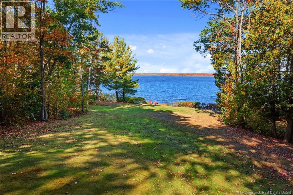 602 Cox Point Road, Cumberland Bay, New Brunswick  E4A 2W9 - Photo 3 - NB127938