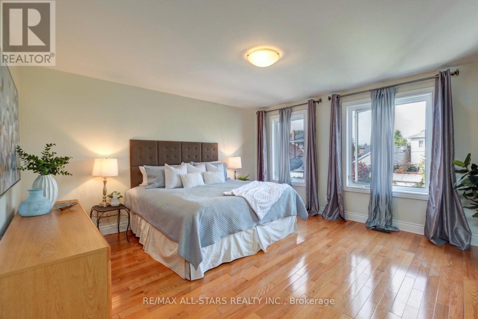 32 Barker Avenue, Toronto (Danforth Village-East York), Ontario  M4C 2N3 - Photo 22 - E12443648