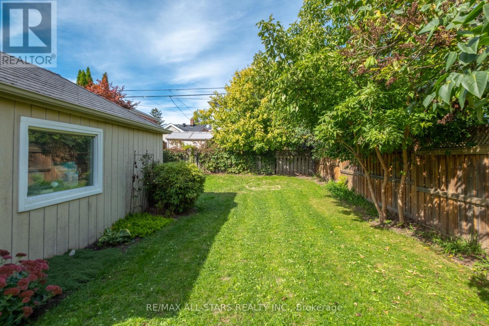 32 Barker Avenue, Toronto (Danforth Village-East York), Ontario  M4C 2N3 - Photo 39 - E12443648