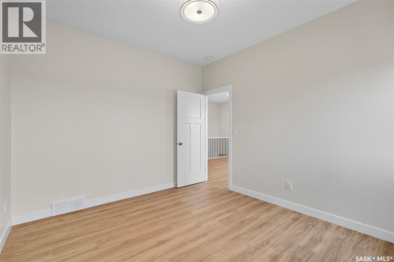 92 Diefenbaker Avenue, Hague, Saskatchewan  S0K 1X0 - Photo 14 - SK020065