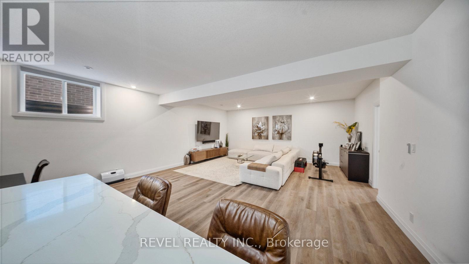 17 - 242 Mount Pleasant Street, Brantford, Ontario  N3T 1V1 - Photo 38 - X12443661