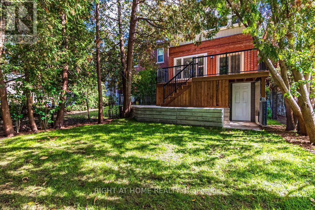 24 Strathcona Avenue S, Hamilton, Ontario  L8P 4H9 - Photo 50 - X12443662