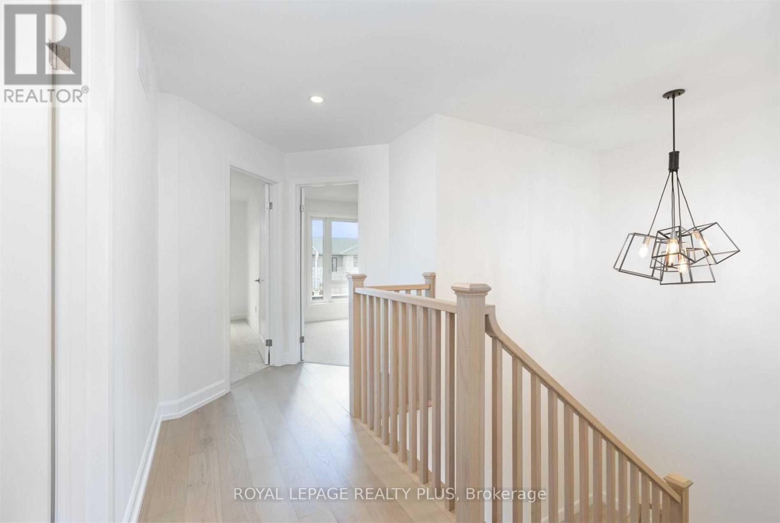 7214 Parsa Street, Niagara Falls, Ontario  L2H 3T1 - Photo 14 - X12443669