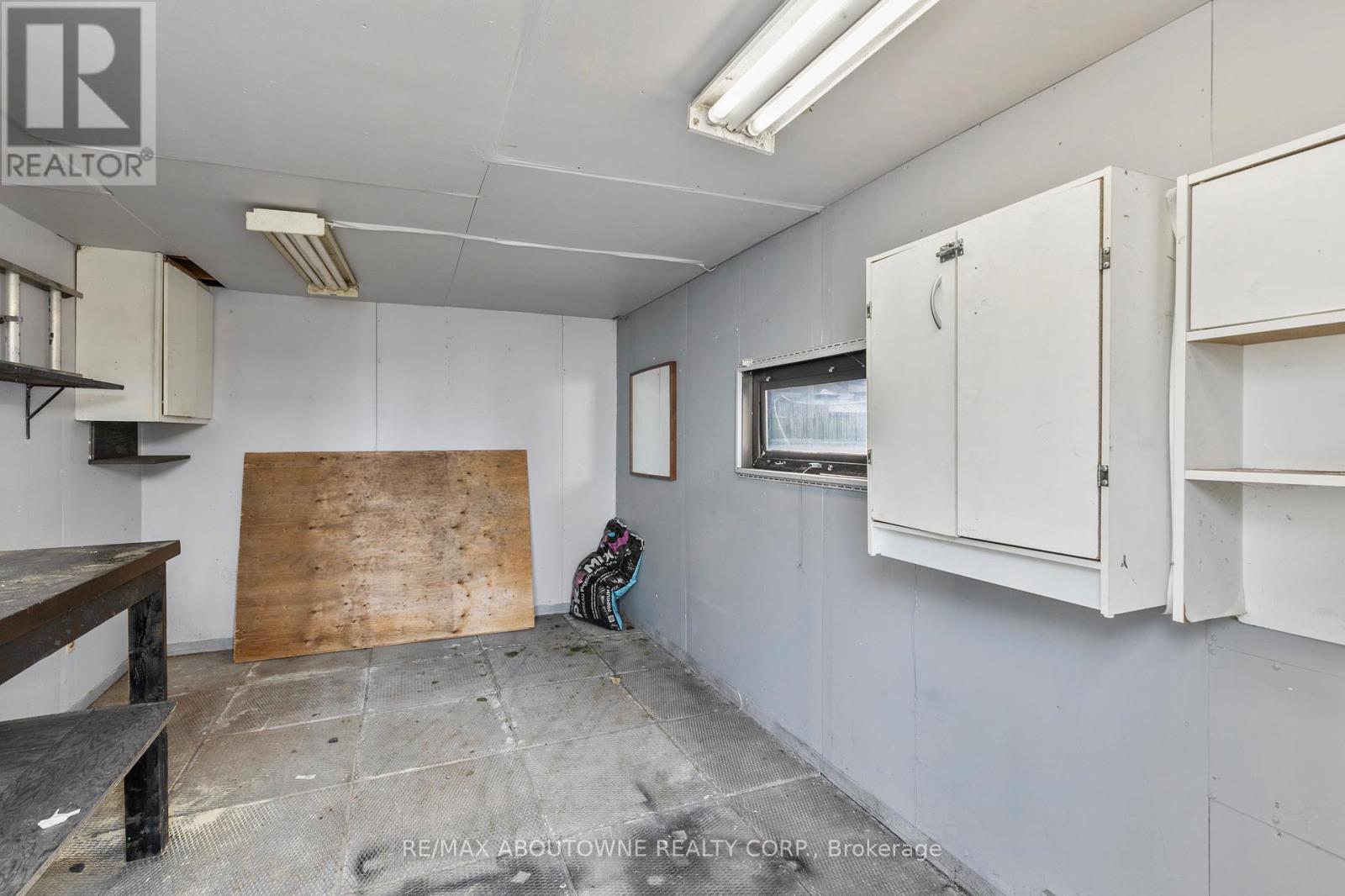 26 Rosemont Avenue, Hamilton, Ontario  L8L 2M3 - Photo 26 - X12443684