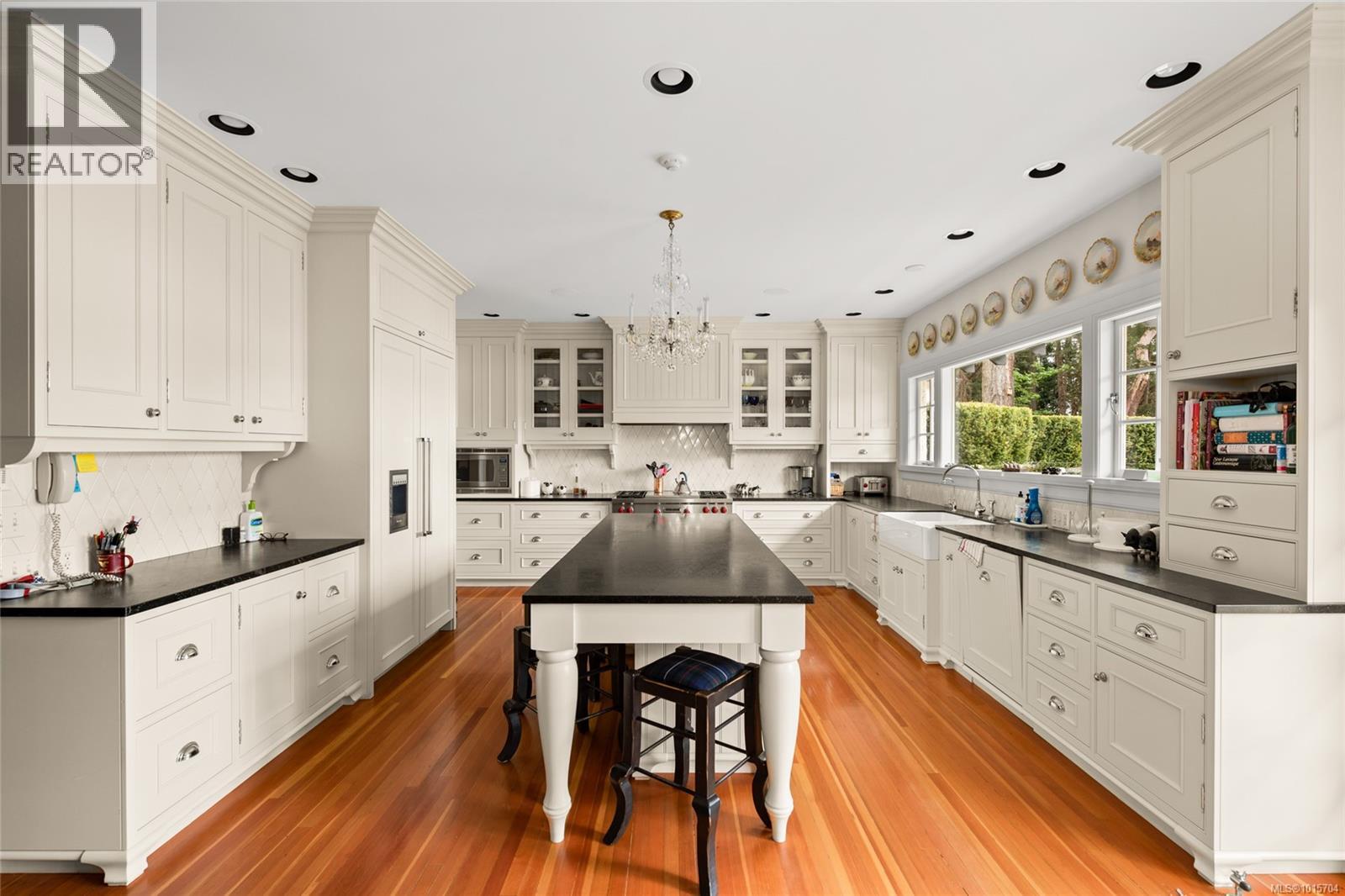 605 Senanus Dr, Central Saanich, British Columbia  V8M 1S6 - Photo 13 - 1015704