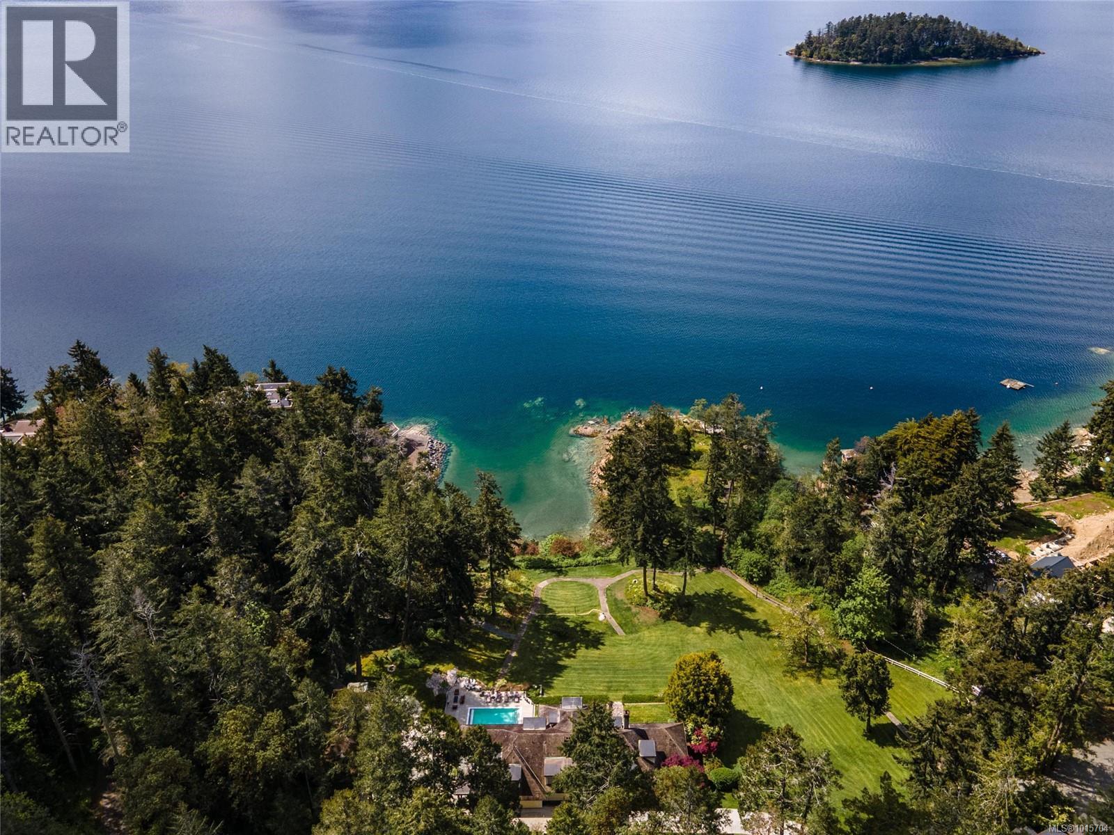 605 Senanus Dr, Central Saanich, British Columbia  V8M 1S6 - Photo 73 - 1015704