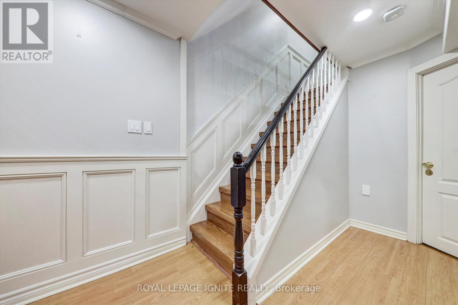 3929 Milkwood Crescent, Mississauga, Ontario  L5N 8H2 - Photo 15 - W12443302
