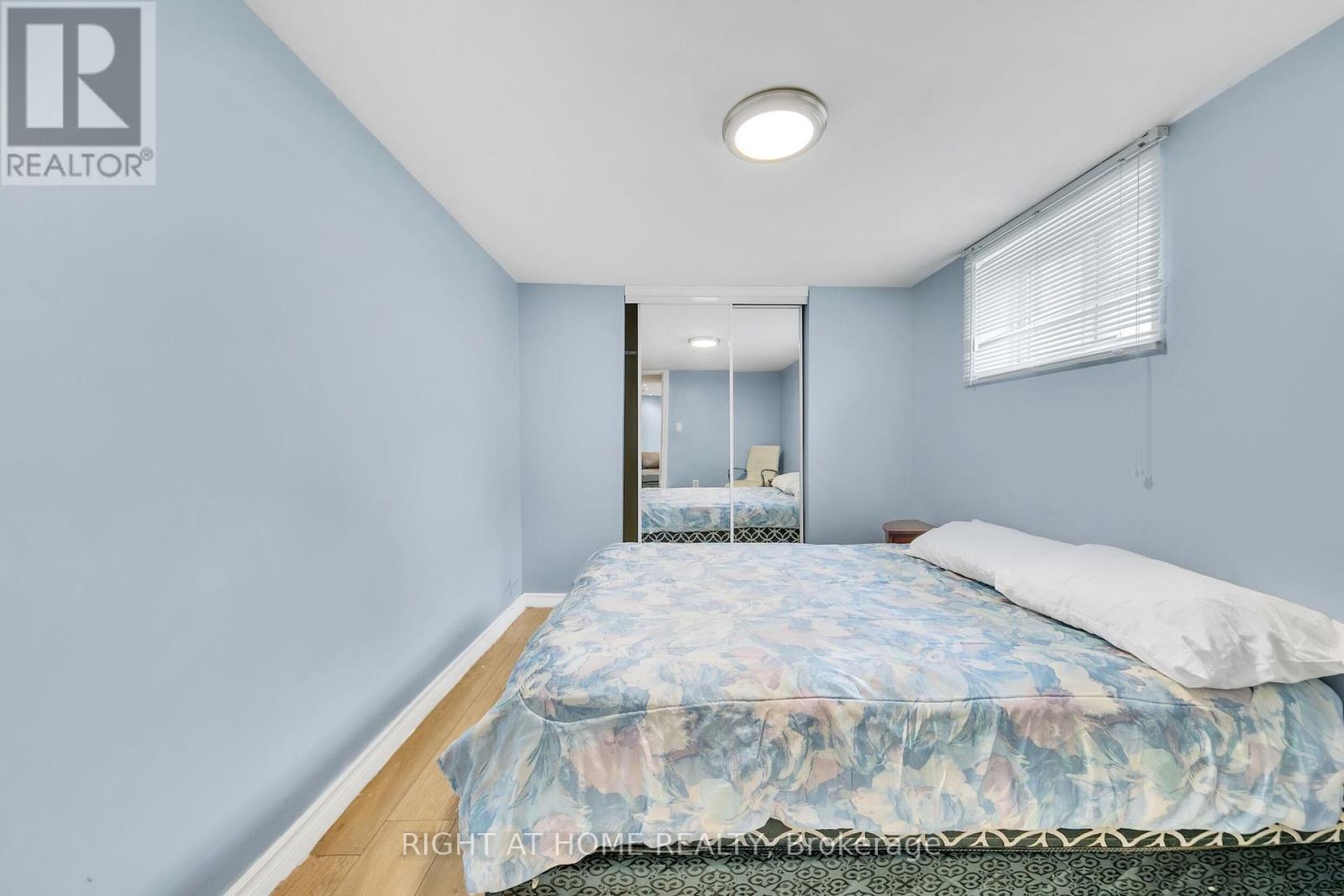 7 Maywood Avenue, St. Catharines, Ontario  L2R 1C4 - Photo 36 - X12433188
