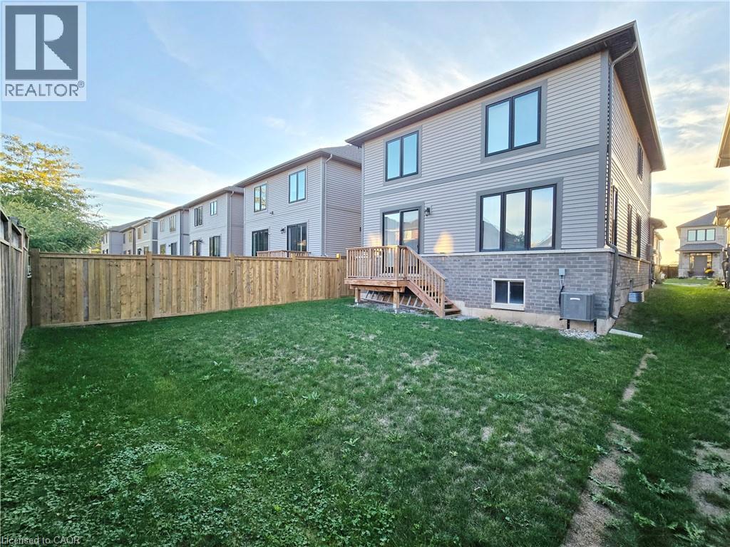 107 Starfire Crescent Crescent, Stoney Creek, Ontario  L8E 0K9 - Photo 35 - 40775679