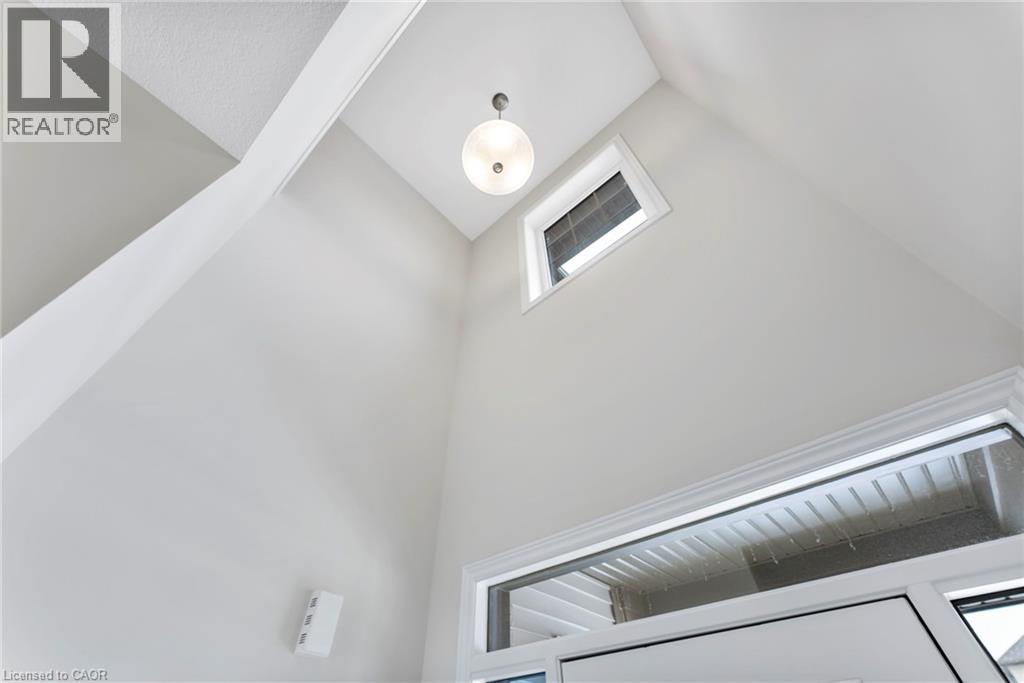 107 Starfire Crescent Crescent, Stoney Creek, Ontario  L8E 0K9 - Photo 6 - 40775679