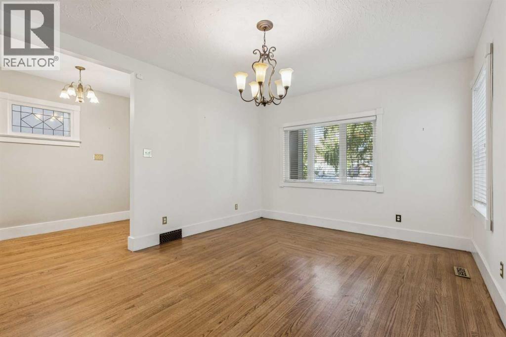 1647 Bowness Road Nw, Calgary, Alberta  T2N 3K1 - Photo 6 - A2261971