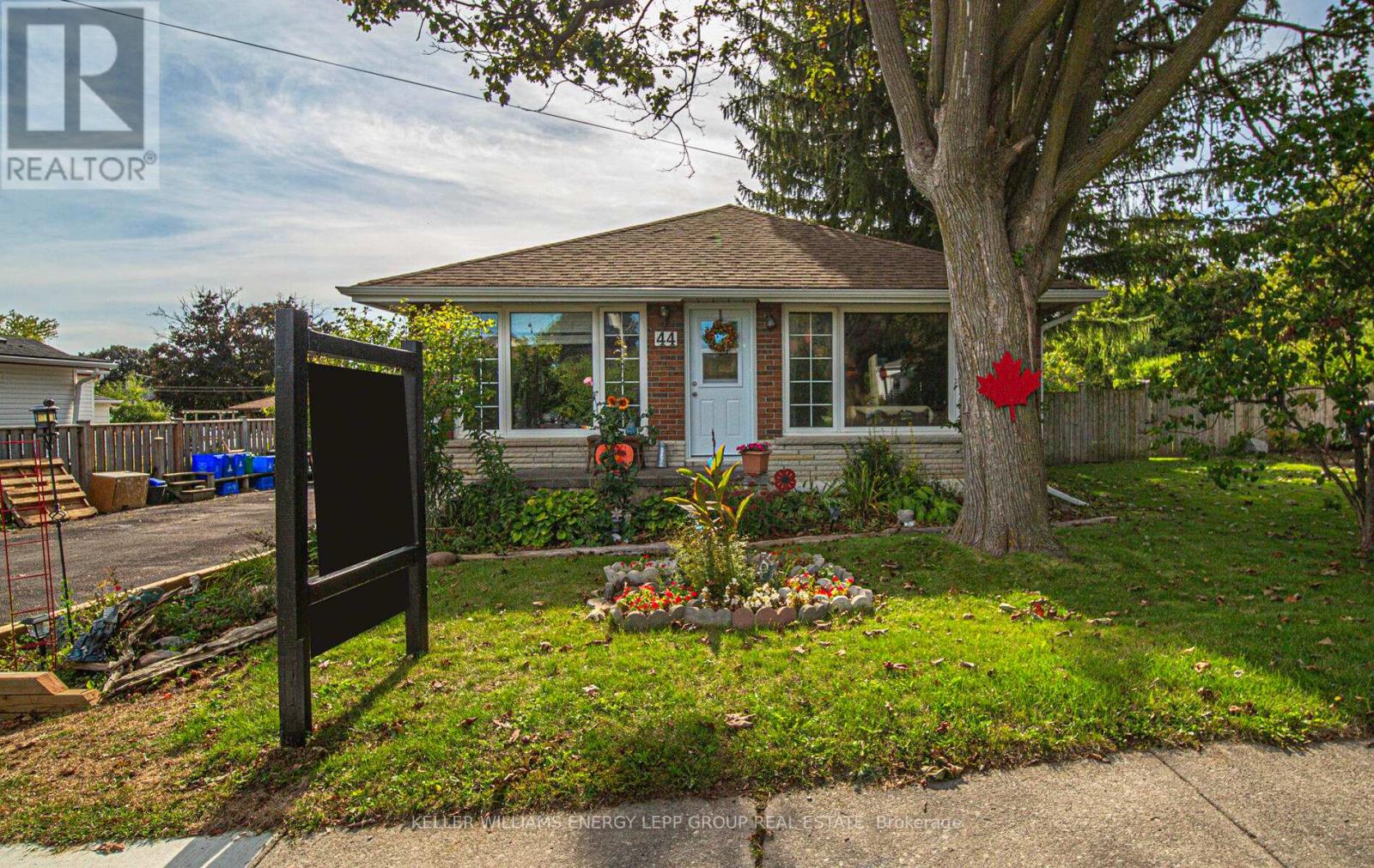 44 Brown Street, Clarington, Ontario  L1C 2R4 - Photo 1 - E12443914