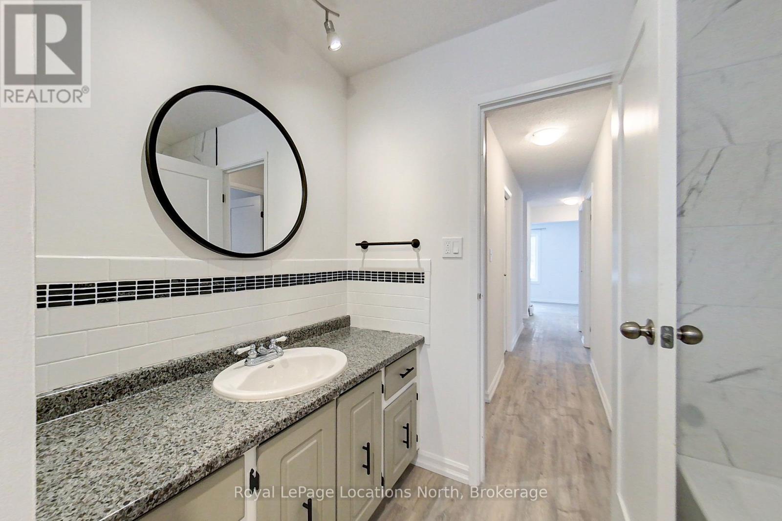 11 Watts Crescent, Collingwood, Ontario  L9Y 4H1 - Photo 14 - S12443963