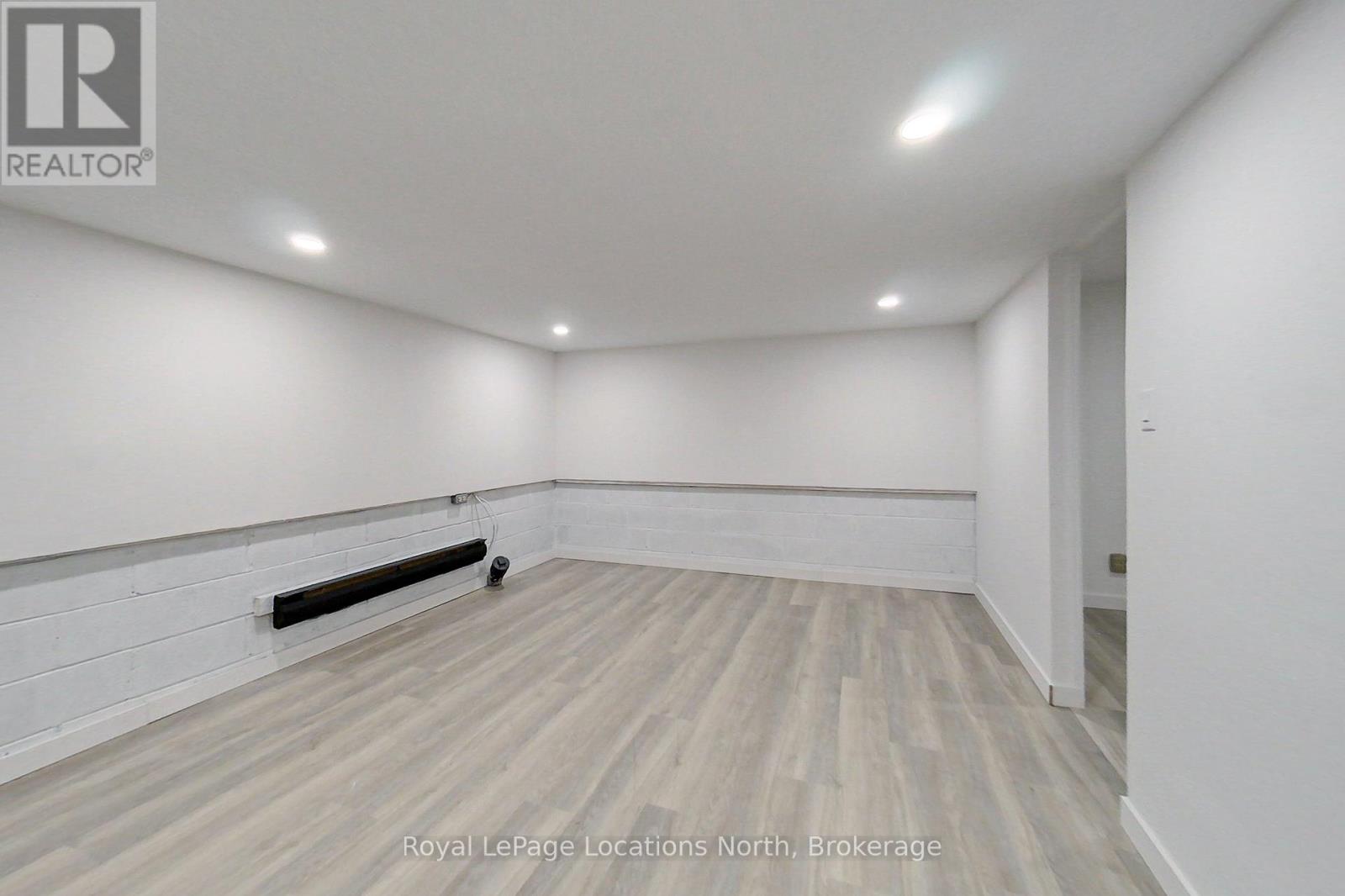 11 Watts Crescent, Collingwood, Ontario  L9Y 4H1 - Photo 25 - S12443963