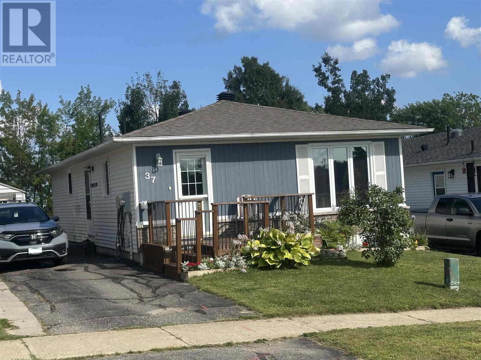 37 Ste. Camillus Cres, Elliot Lake, Ontario  P5A 3J8 - Photo 44 - SM252263