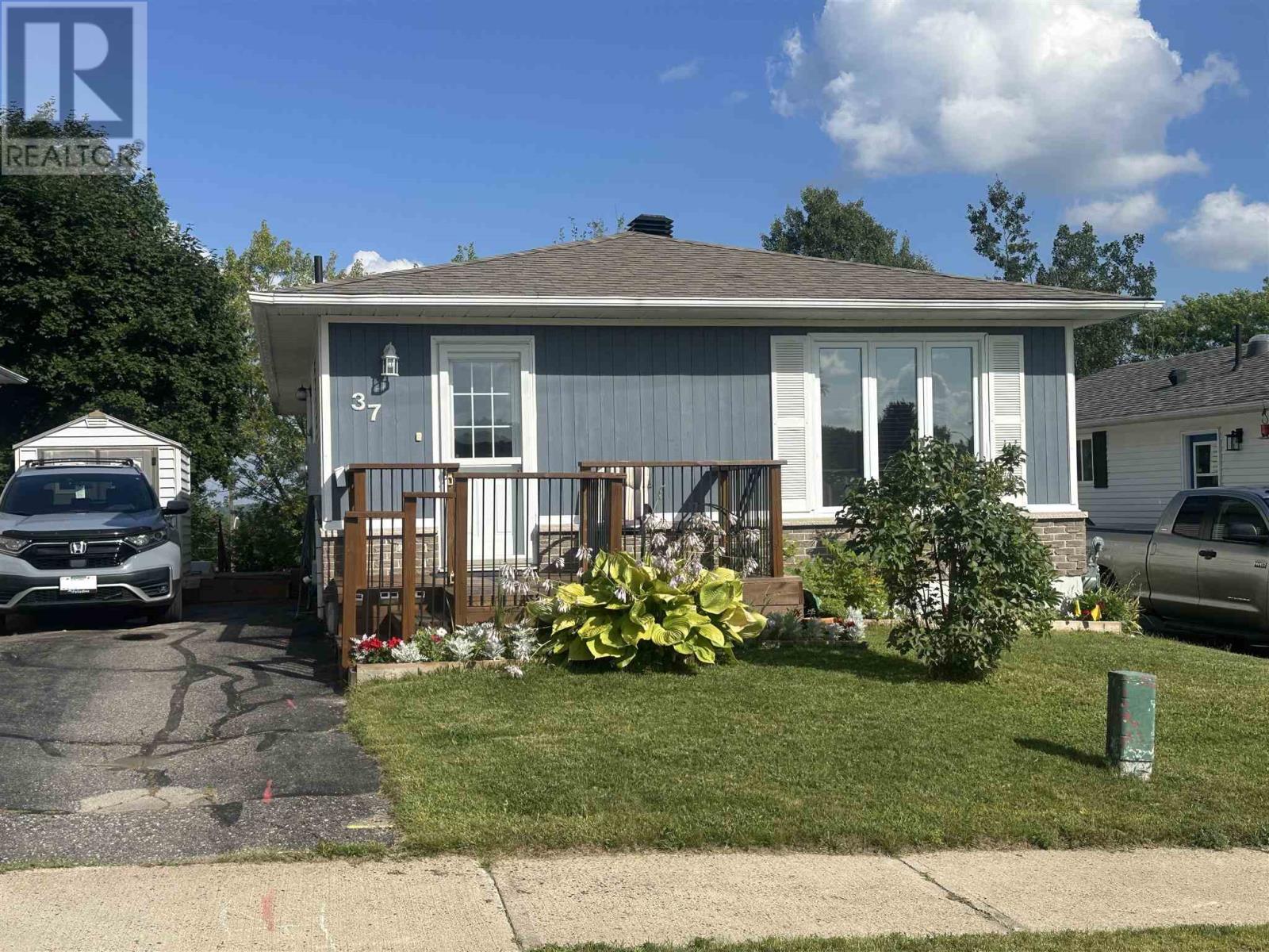 37 Ste. Camillus Cres, Elliot Lake, Ontario  P5A 3J8 - Photo 43 - SM252263
