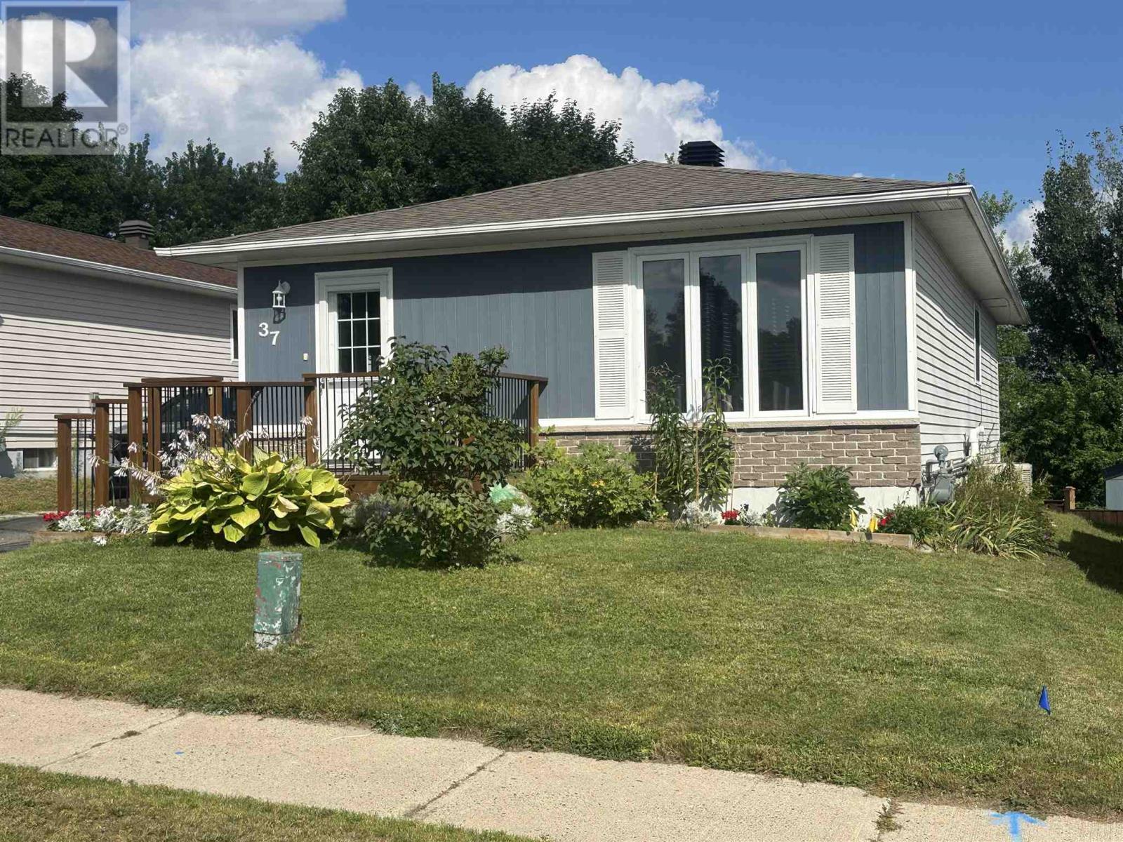 37 Ste. Camillus Cres, Elliot Lake, Ontario  P5A 3J8 - Photo 45 - SM252263