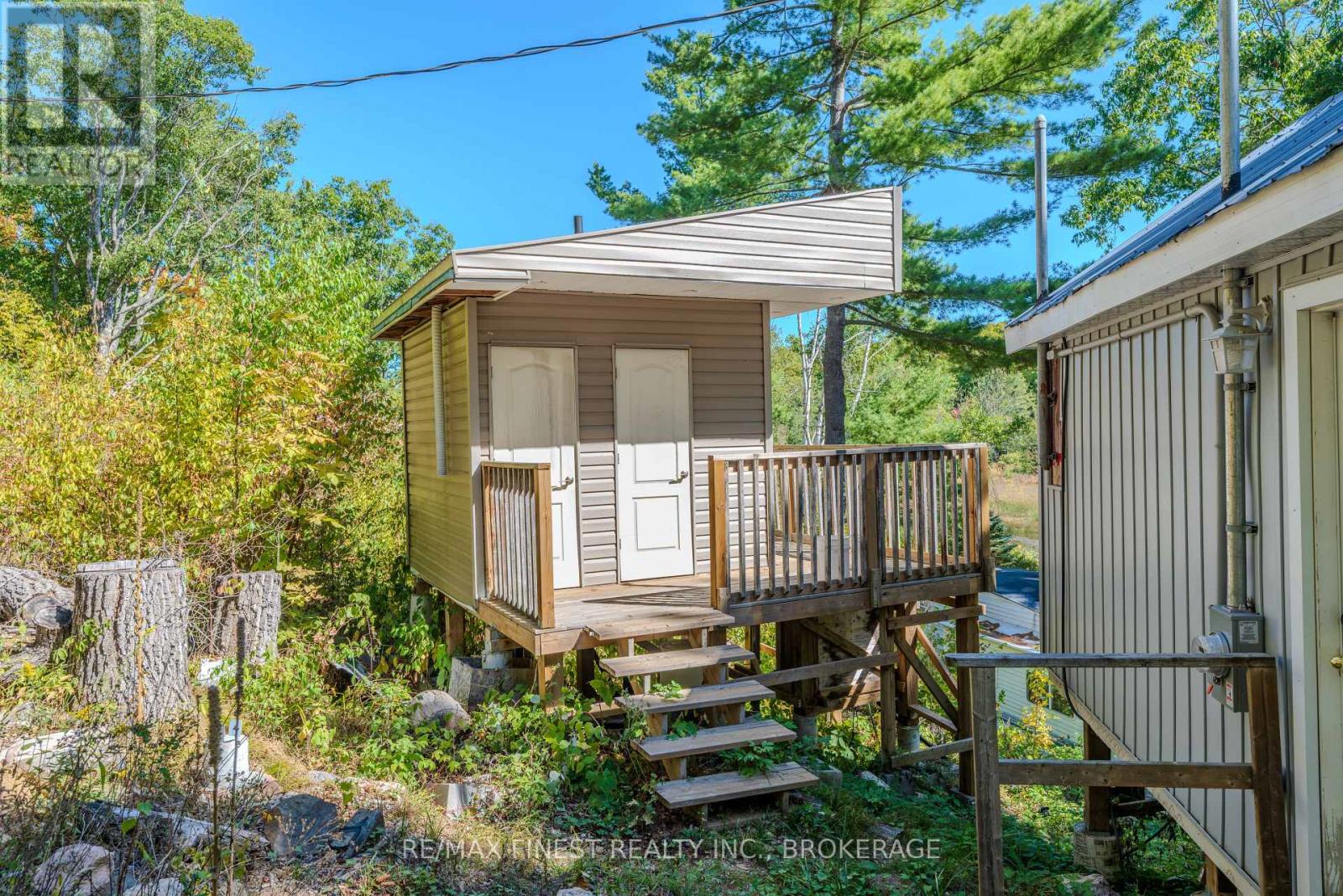 1097 Big Bay Drive, Frontenac, Ontario  K0H 1B0 - Photo 10 - X12443924