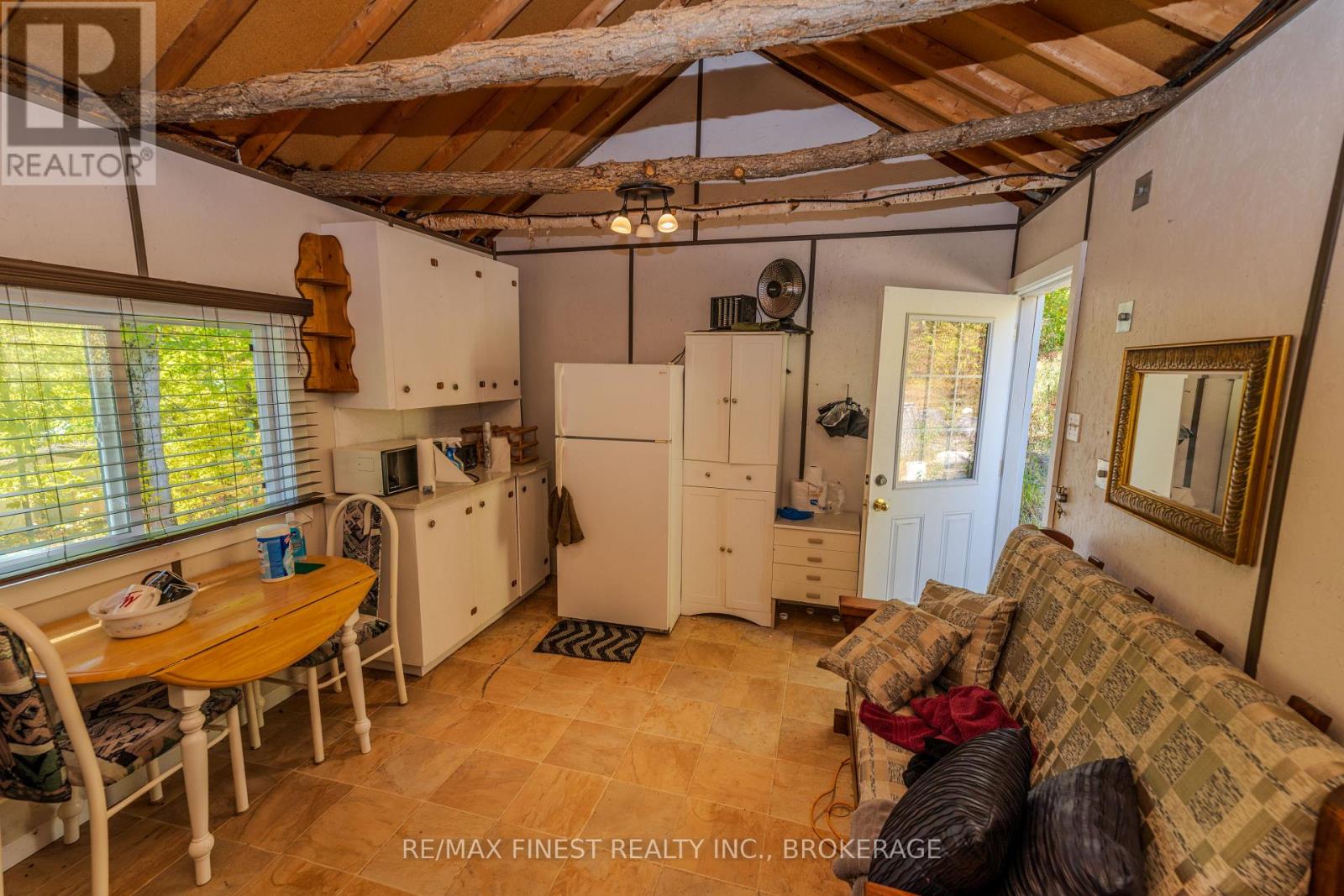1097 Big Bay Drive, Frontenac, Ontario  K0H 1B0 - Photo 14 - X12443924