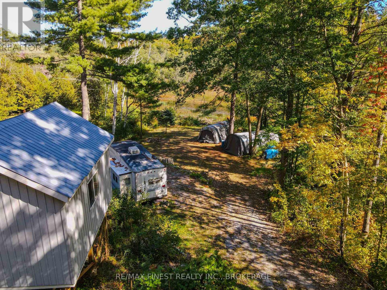 1097 Big Bay Drive, Frontenac, Ontario  K0H 1B0 - Photo 5 - X12443924