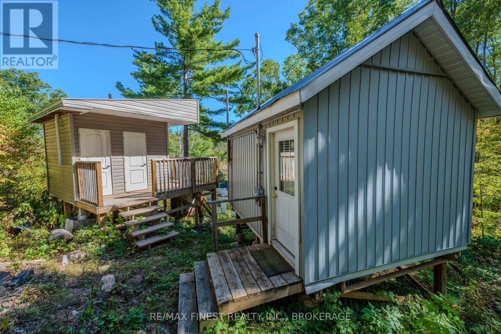 1097 Big Bay Drive, Frontenac, Ontario  K0H 1B0 - Photo 9 - X12443924