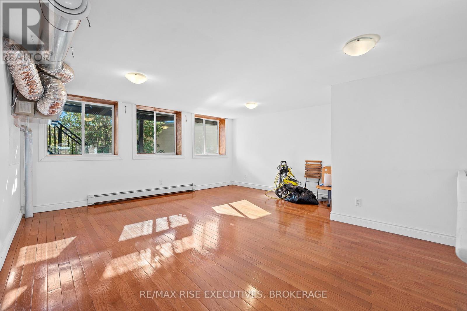 682 Princess Street, Kingston, Ontario  K7L 1E7 - Photo 33 - X12443991