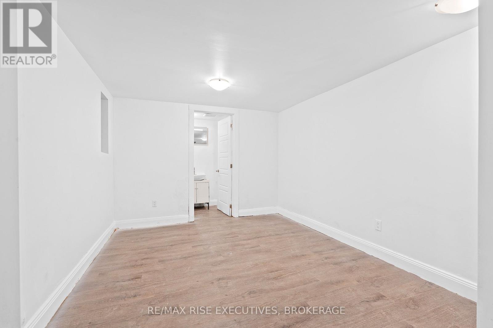 682 Princess Street, Kingston, Ontario  K7L 1E7 - Photo 36 - X12443991