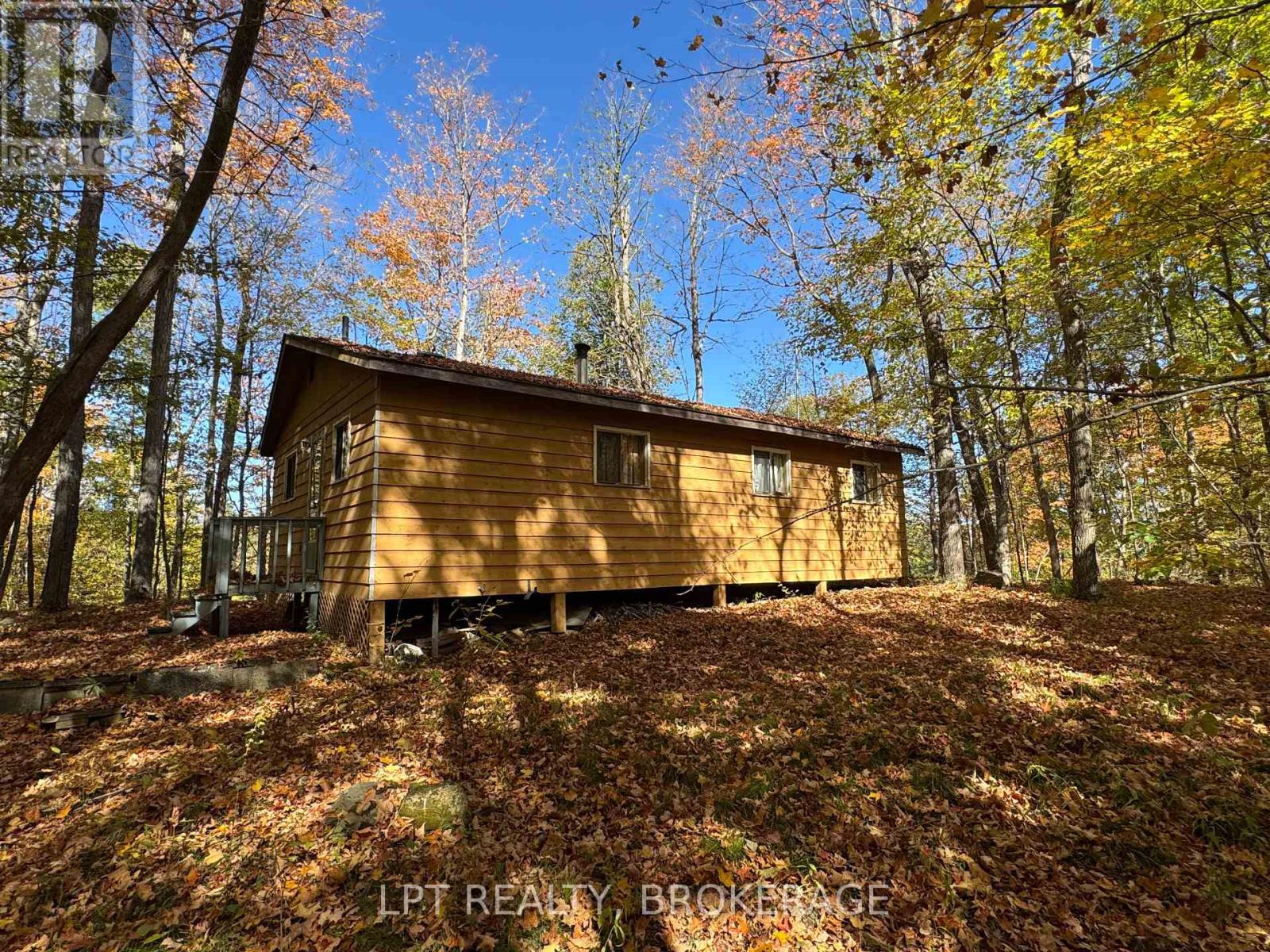 500 Yvon Lane, Rideau Lakes, Ontario  K0G 1X0 - Photo 2 - X12443994