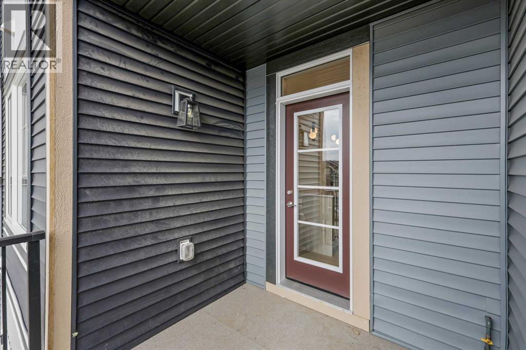 12 Waterford Glen, Chestermere, Alberta  T1X 2T8 - Photo 15 - A2256594